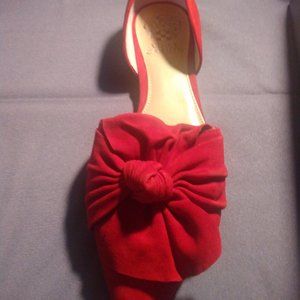 Brand new women's 9 medium Raven red flats